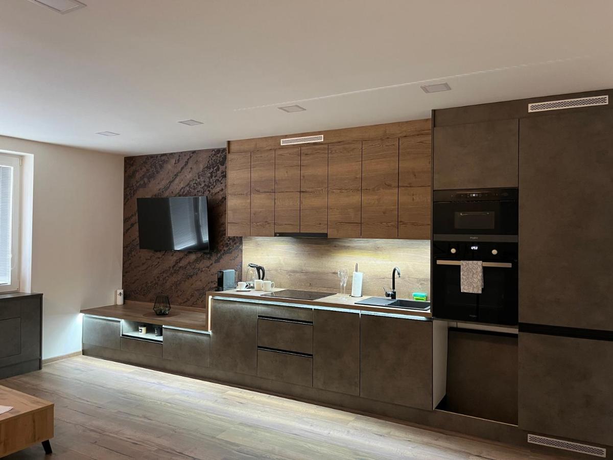 Luxusni Nove Zrekonstruovany Apartman 2Kk - 47M2 - Ostrava Centrum Екстер'єр фото